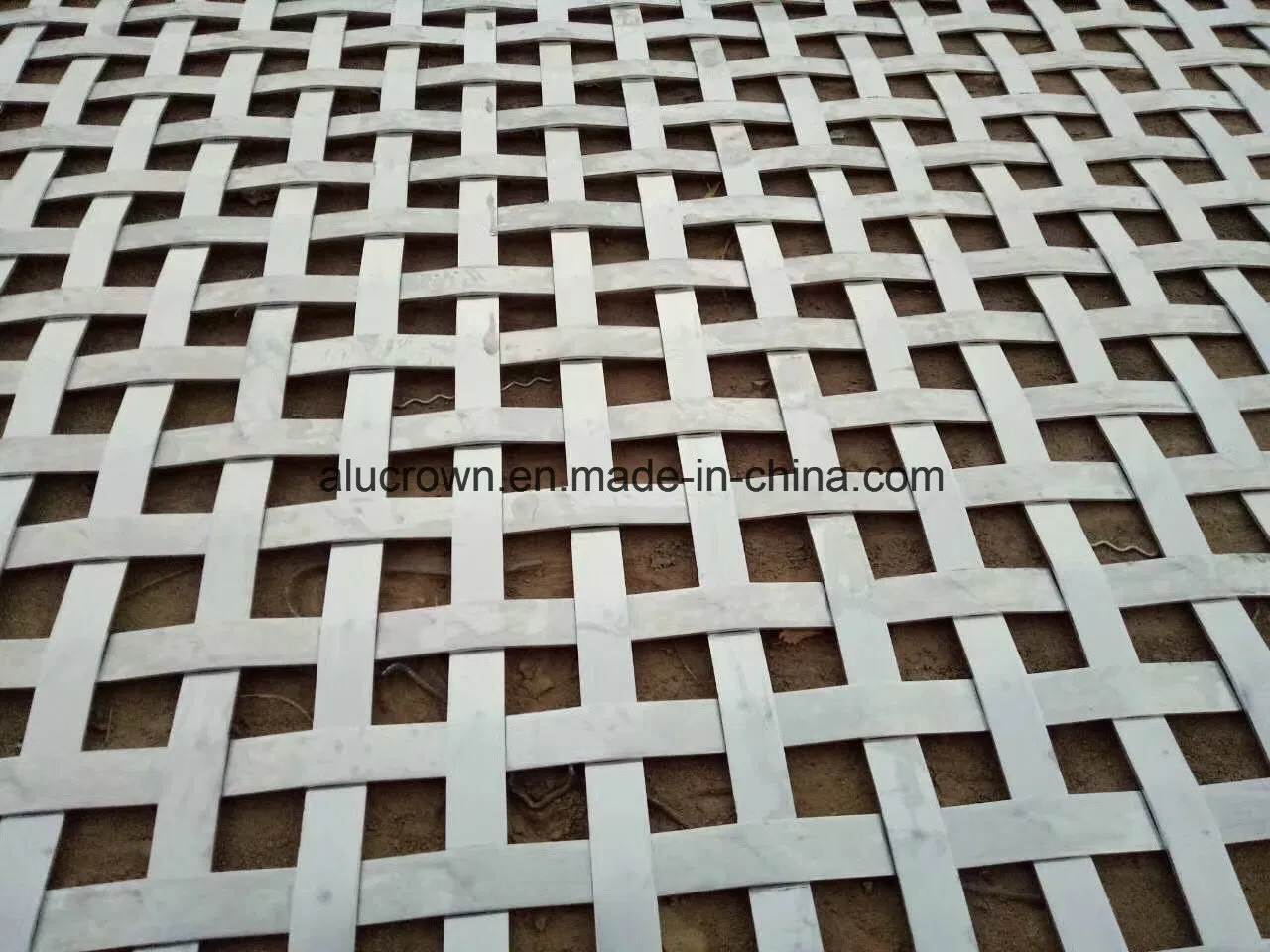 Decorative Construction Material Perforated Hole Aluminum Ceiling Facade Metal Panel
