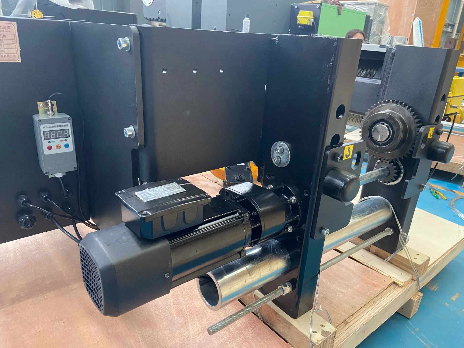 China Factory Price High Quality Electric Wire Rope Hoist Mhtool 20tonne Square Design