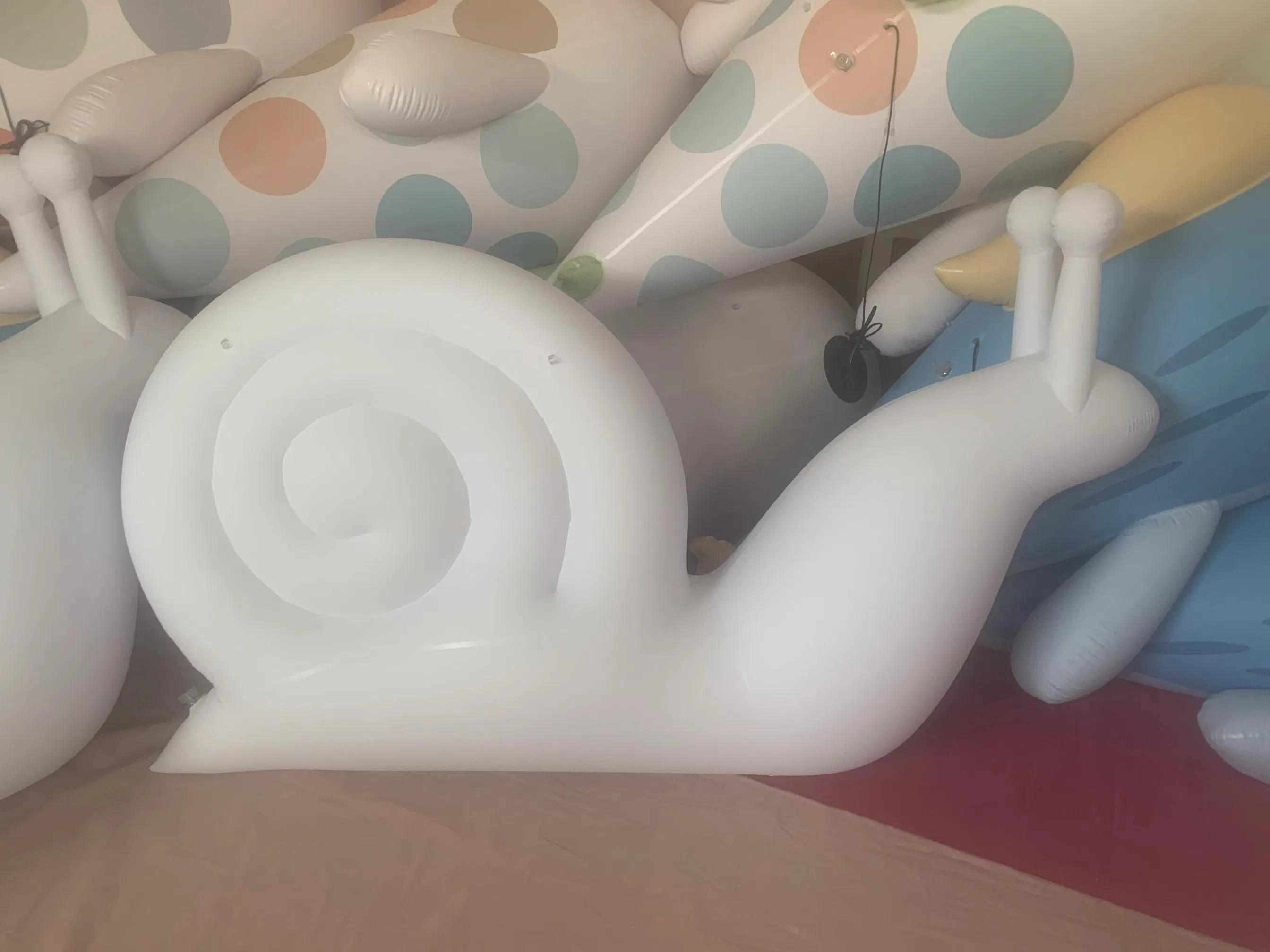 Boyi Event Snail Inflatable Customized White Inflatable Snail for Events Decoration
