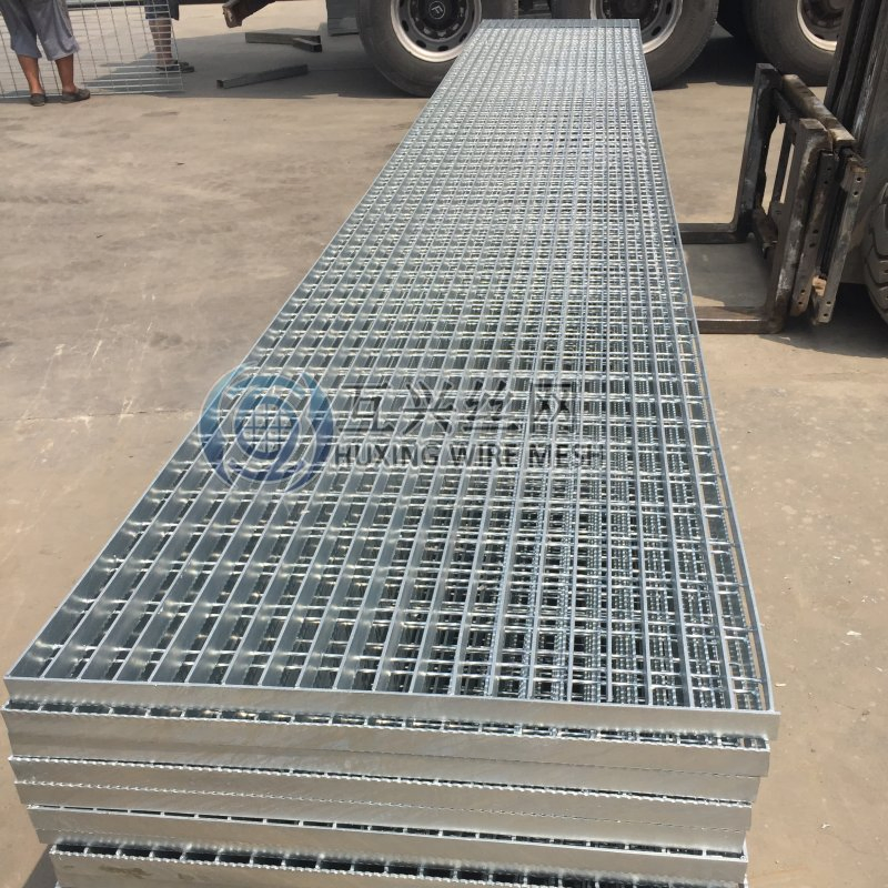 Stainless Steel Rust Proof Hot Zinc Coating Carbon Steel Bar Grating Water Drainage Steel Grate for Drains Channel Floor Trench Cover
