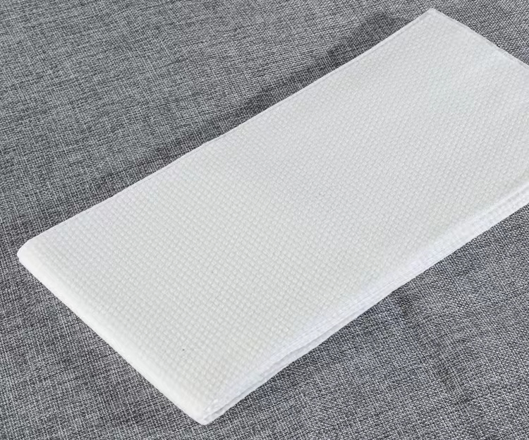 Hotel Supplies Disposable Bath Towel Dry Wet Dual Use 70GSM Towel Disposable
