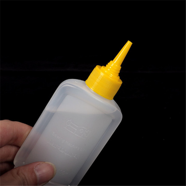 100% High Quality Hot Sale Sewing Machine Oil 75g/Bottle