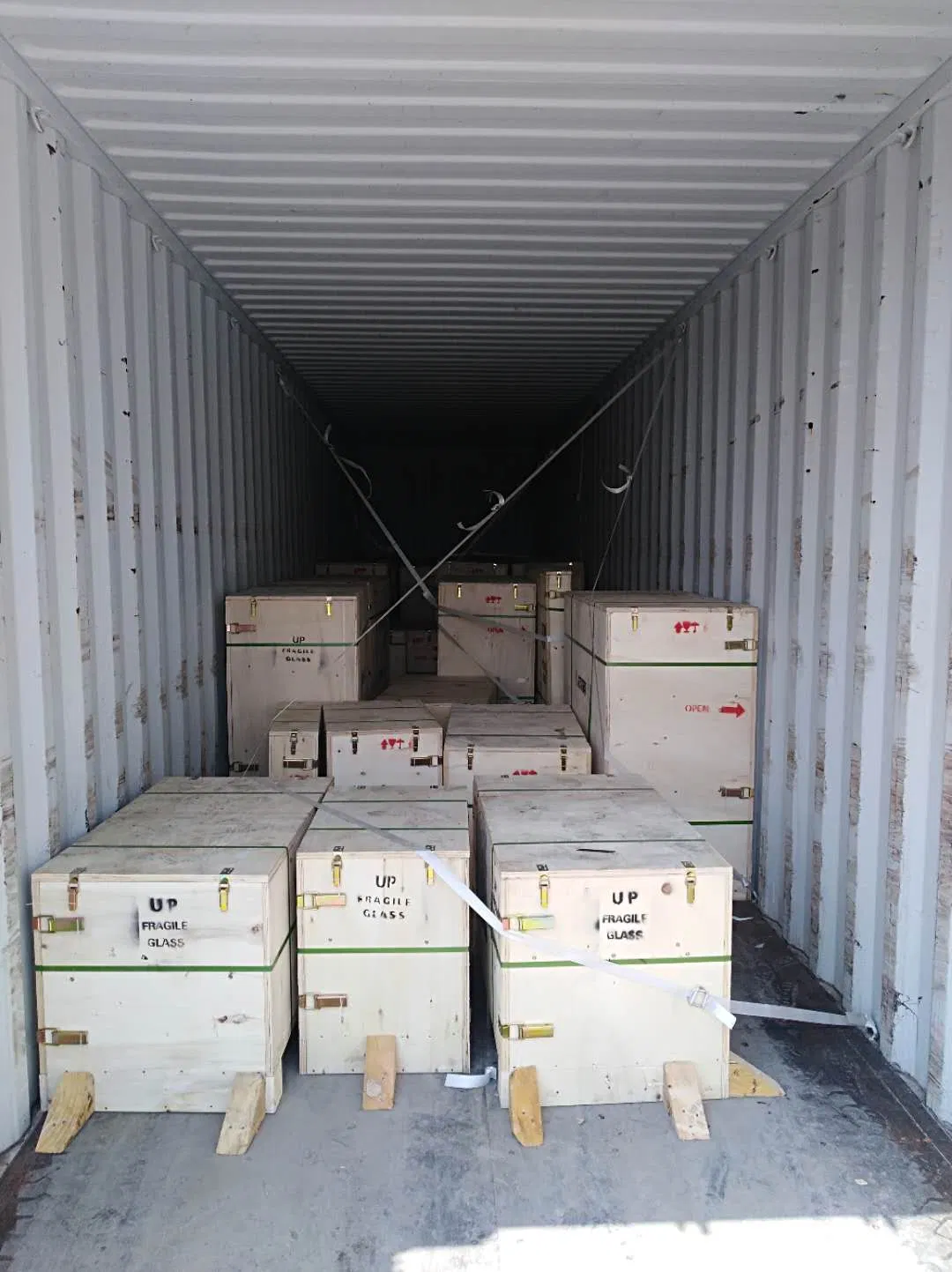 The Largest Refridge Freezer Glass Eleatrically Heated Glass Factory in China