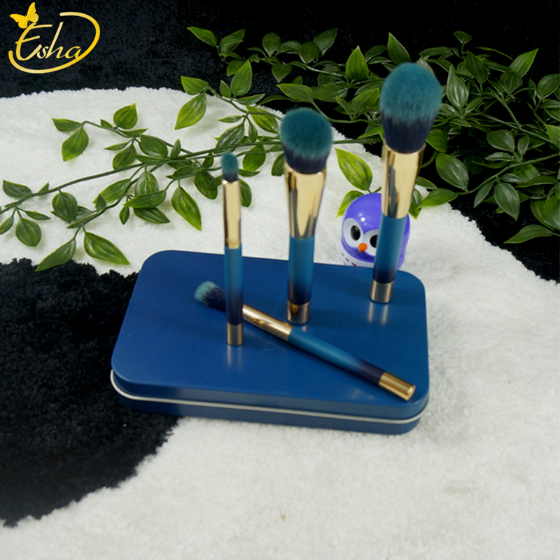 Magnetic Cosmetic Brush Set Wholesale Travel Portable Makeup Brushes Beauty Tool Kit