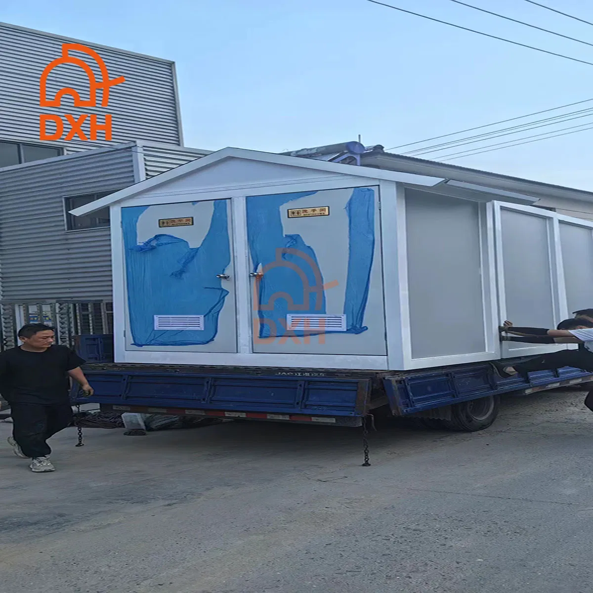 Dxh Custom Parks Convenient Existing Building Restroom Bathroom Water Closet Cheap Price Modular Mobile Customized Bathroom Container Toilet