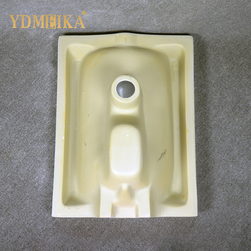 Medium to Large Scale Hot Sales Modern White Wc Ceramic Squat Pan Quality Guaranteed Ceramic Toilet Quatting Pan with S-Trap