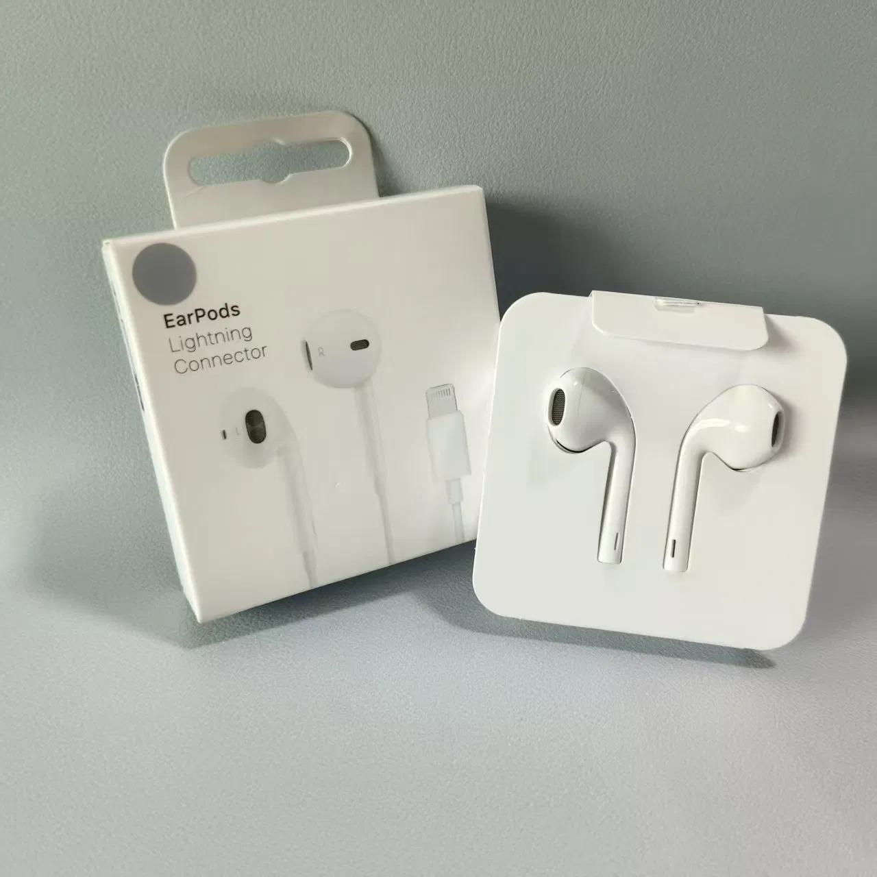 Наушники EarPods Lightning Hi-Fi, проводные, белые