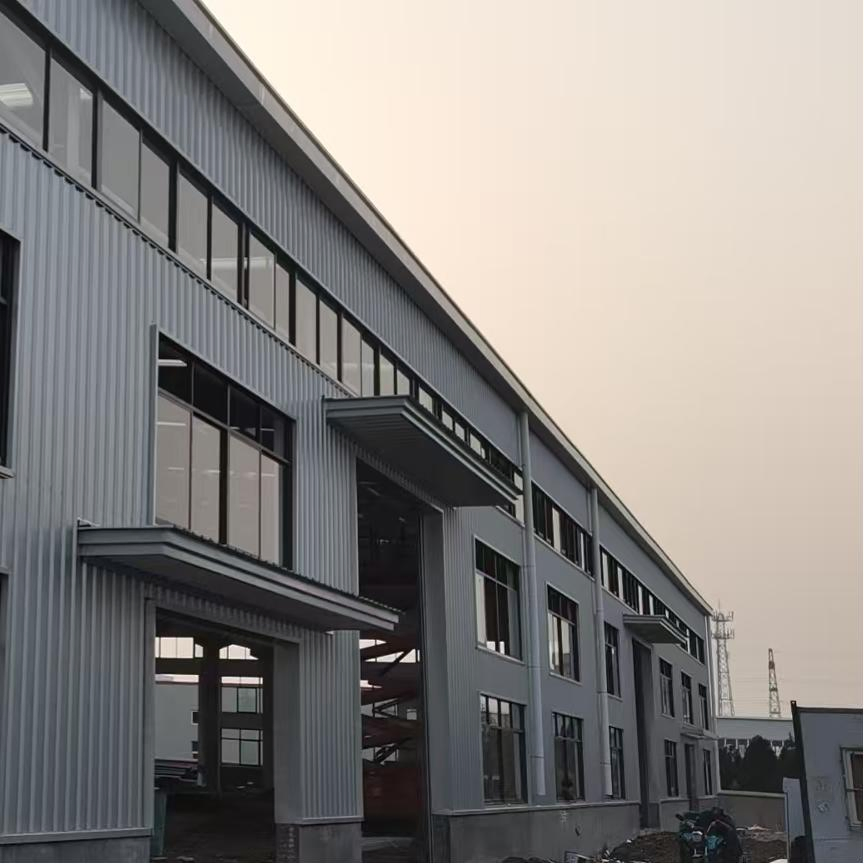 Prefabricated Metal Sandwich Panel Insulation Fireproof Euro Standard Steel Structure Frame for Farm/Cowshed/Chicken Poultry