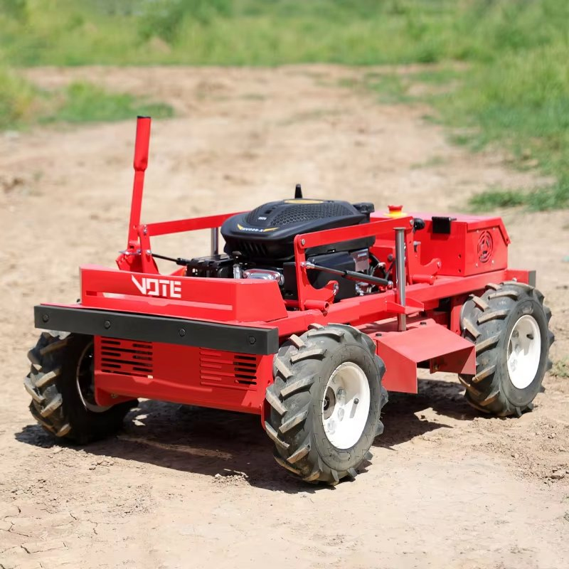 Газонокосилка бензиновая с нулевым радиусом разворота и пультом ДУ