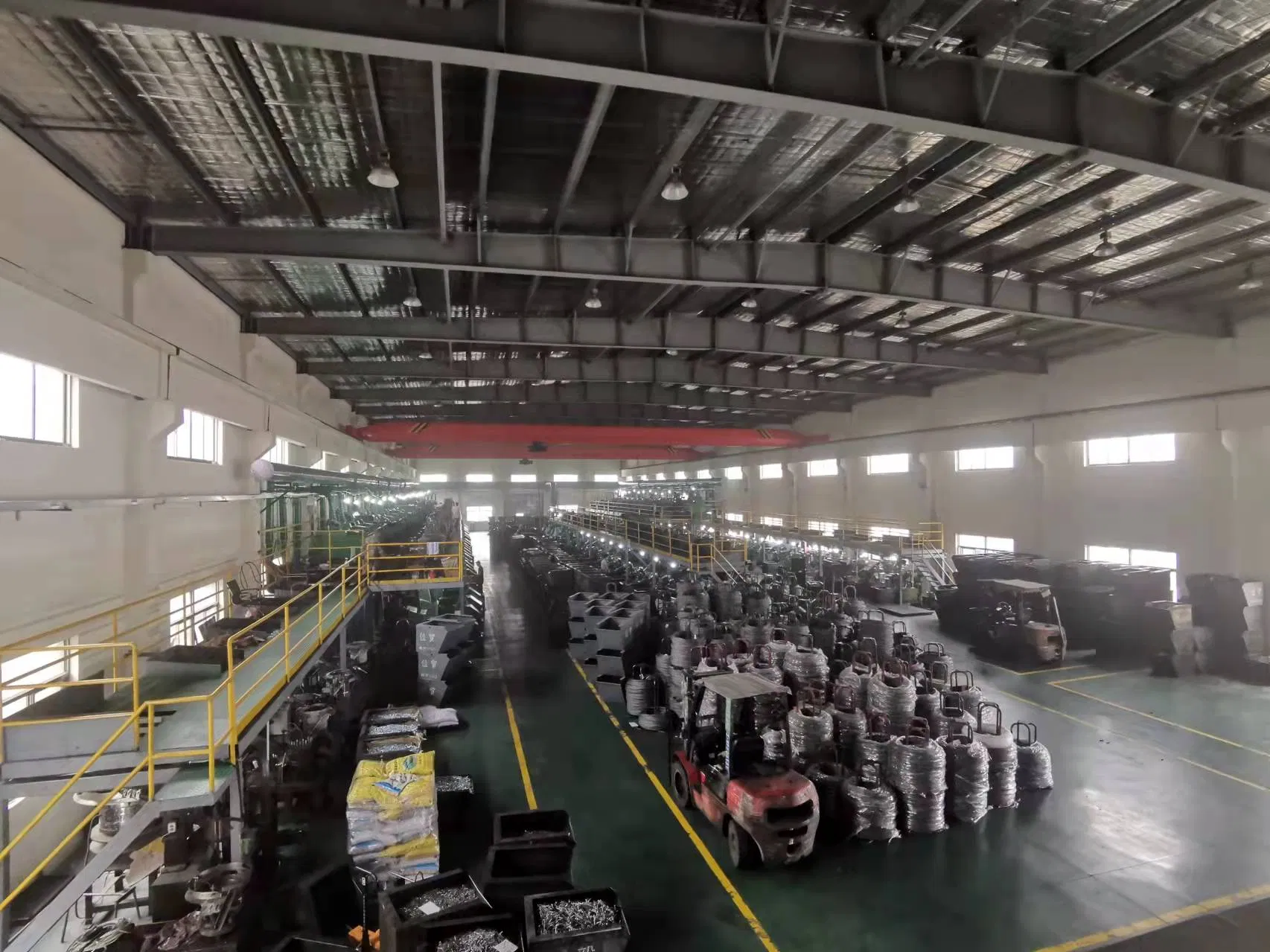 China Export Factory OEM Good Price Red Anti-Rotation, Nylon Plug Anchor