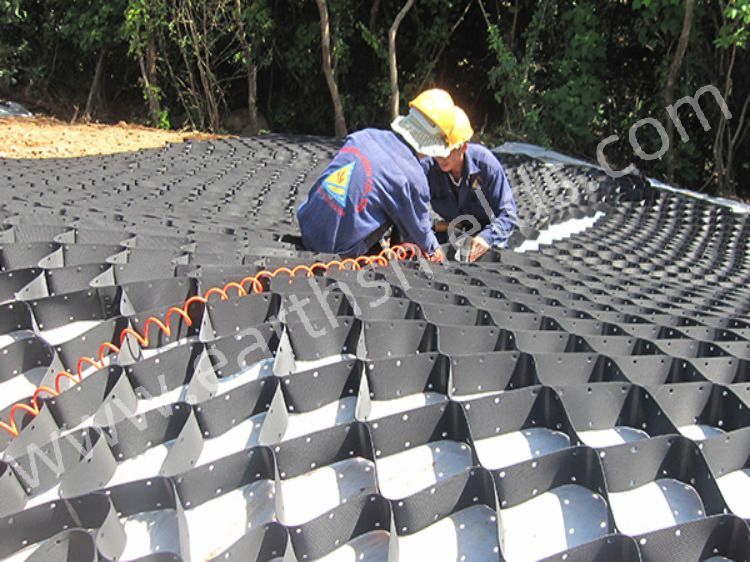 Geocells Retaining Walls Plastic Earthwork Terram Geocell Preis HDPE Geocells