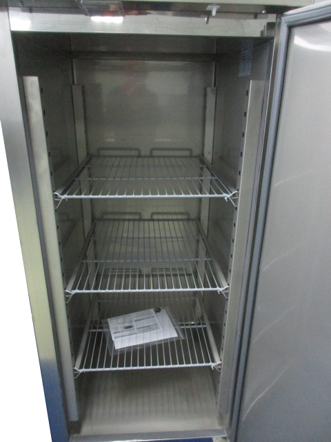 Ventilated Gn650 Series Upright Cabinet Chiller & Freezer Stainless Steel