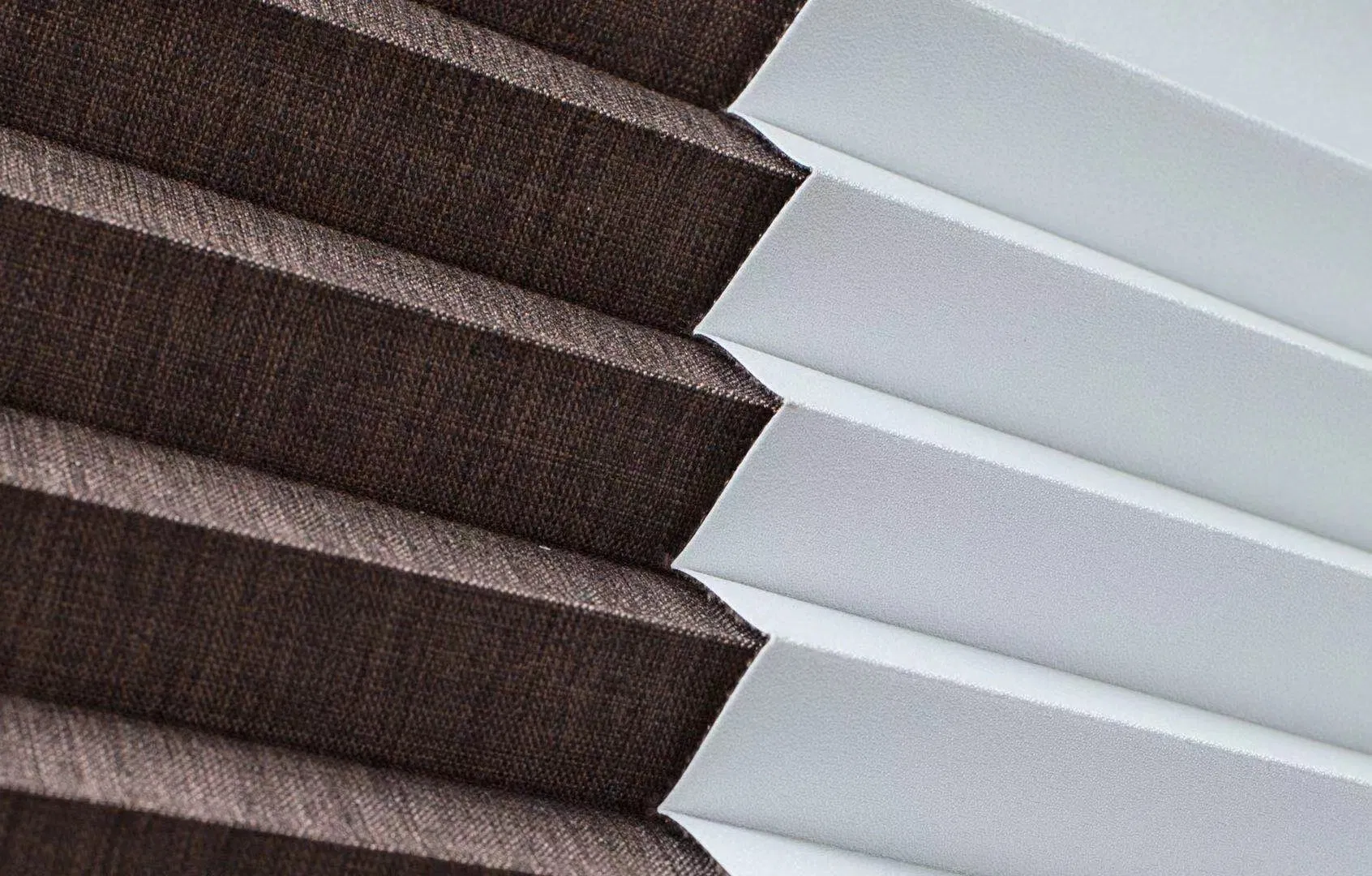 Peated Blinds Sunscreen Cellular Shades Window Blinds Honeycomb Fabrics Plisse Blinds