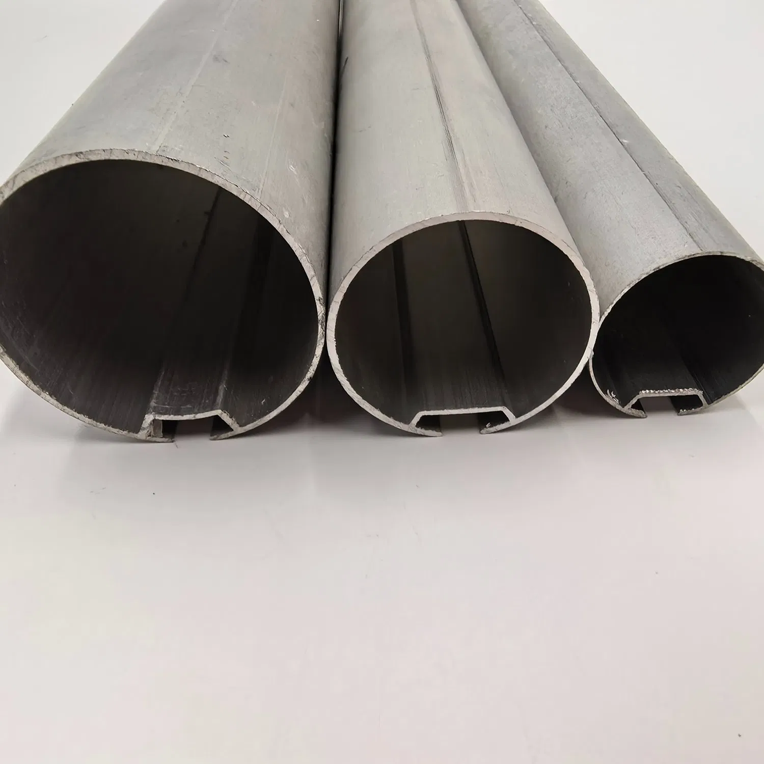 Premium Anti-Aging Aluminum Curtain Track for Commercial Use