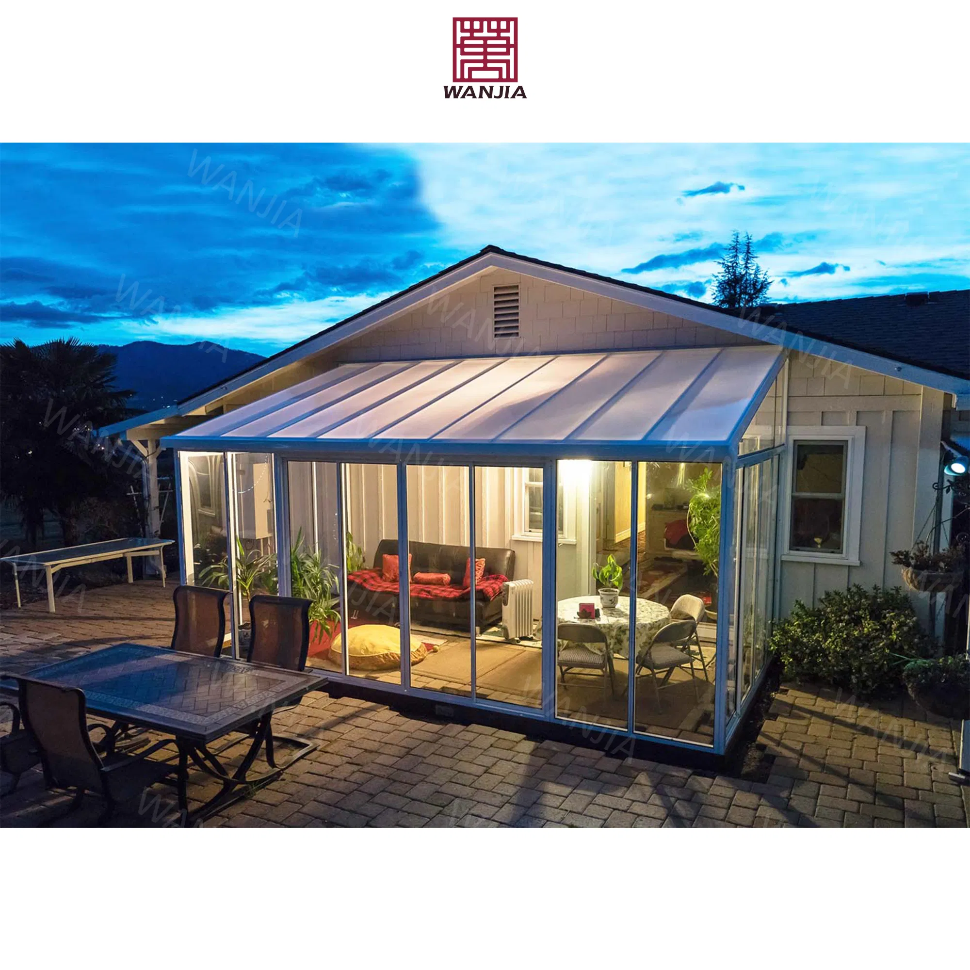 Elegant Aluminum Sunroom with Glass for All Seasons