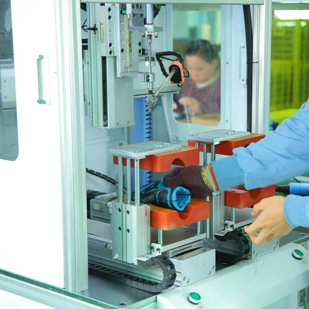 Беспроводной шуруповерт Suntec 3.6V