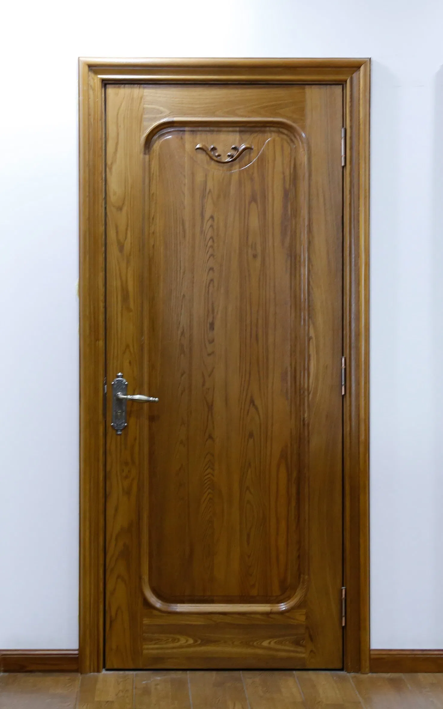 Wholesale Price Solid Wood Door Finished Oak Wood Interior Door