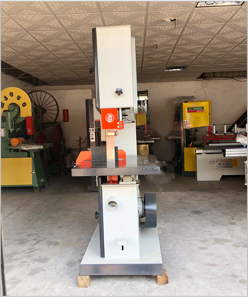 Циркулярная пила по дереву настольная 200 мм