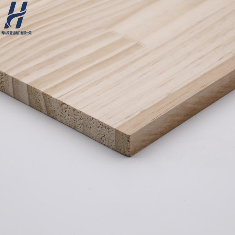 Radiate Pine Finger Joint Laminated Board 18mm 4'x8'