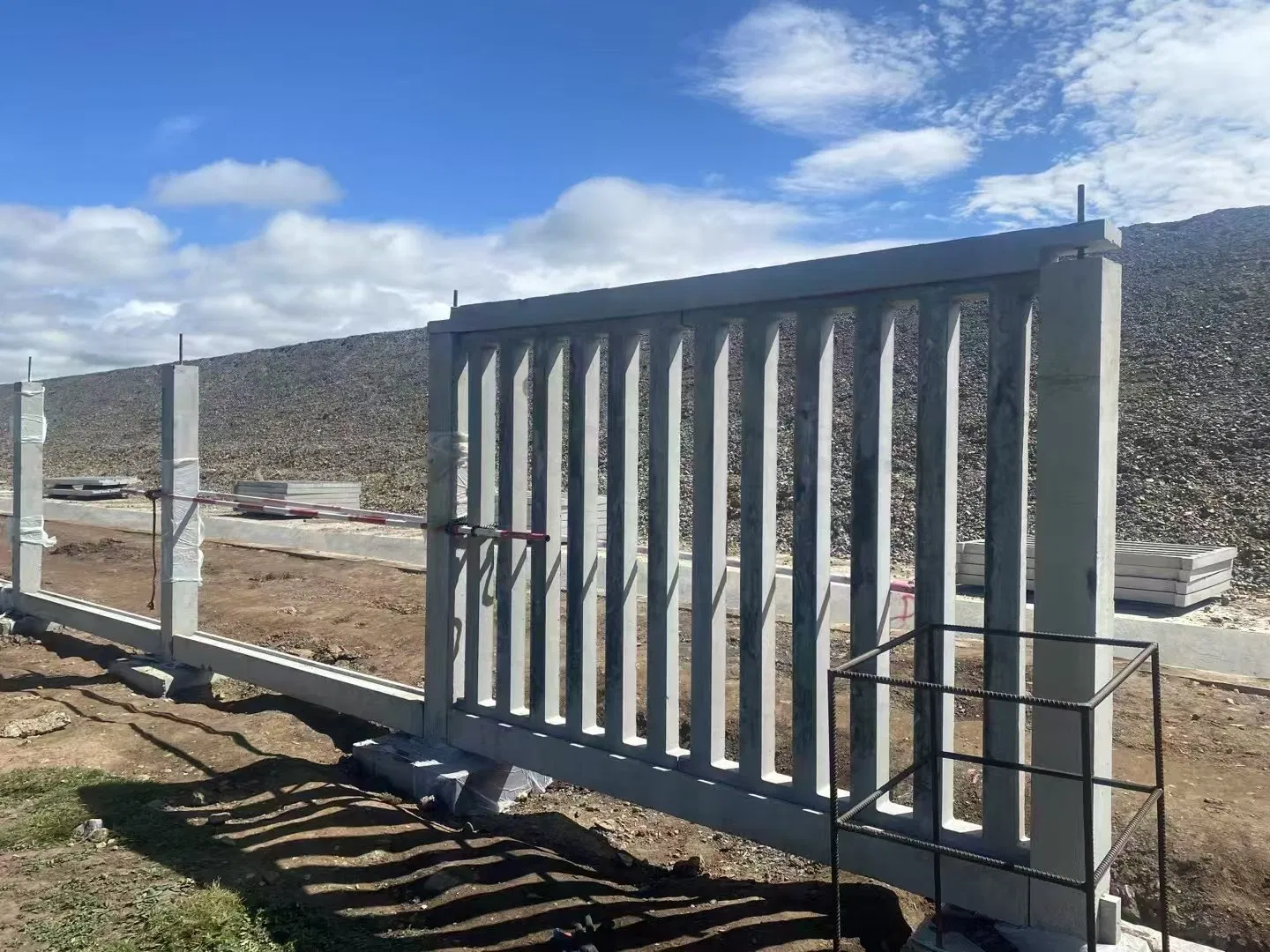 Guardrail Construction Plastic Mold for The China Fence