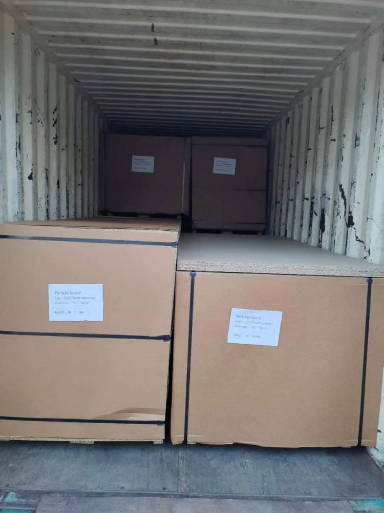 China Mdp/ Particleboard/ Chipboard Melamine Face Supplier