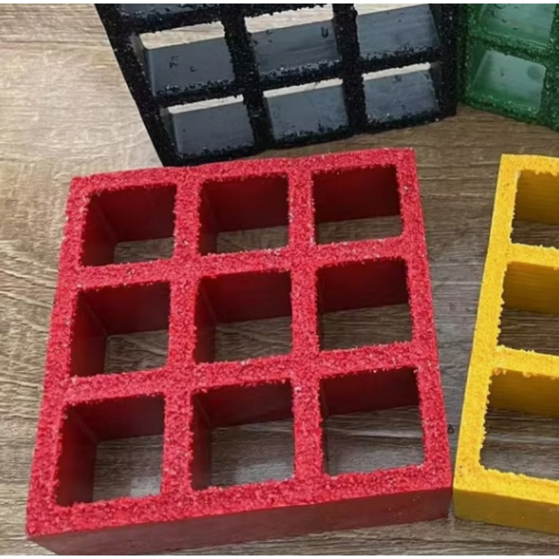 FRP/GRP Molded Gratings up to 50 Industrial Flooring Grating Gritted Grating