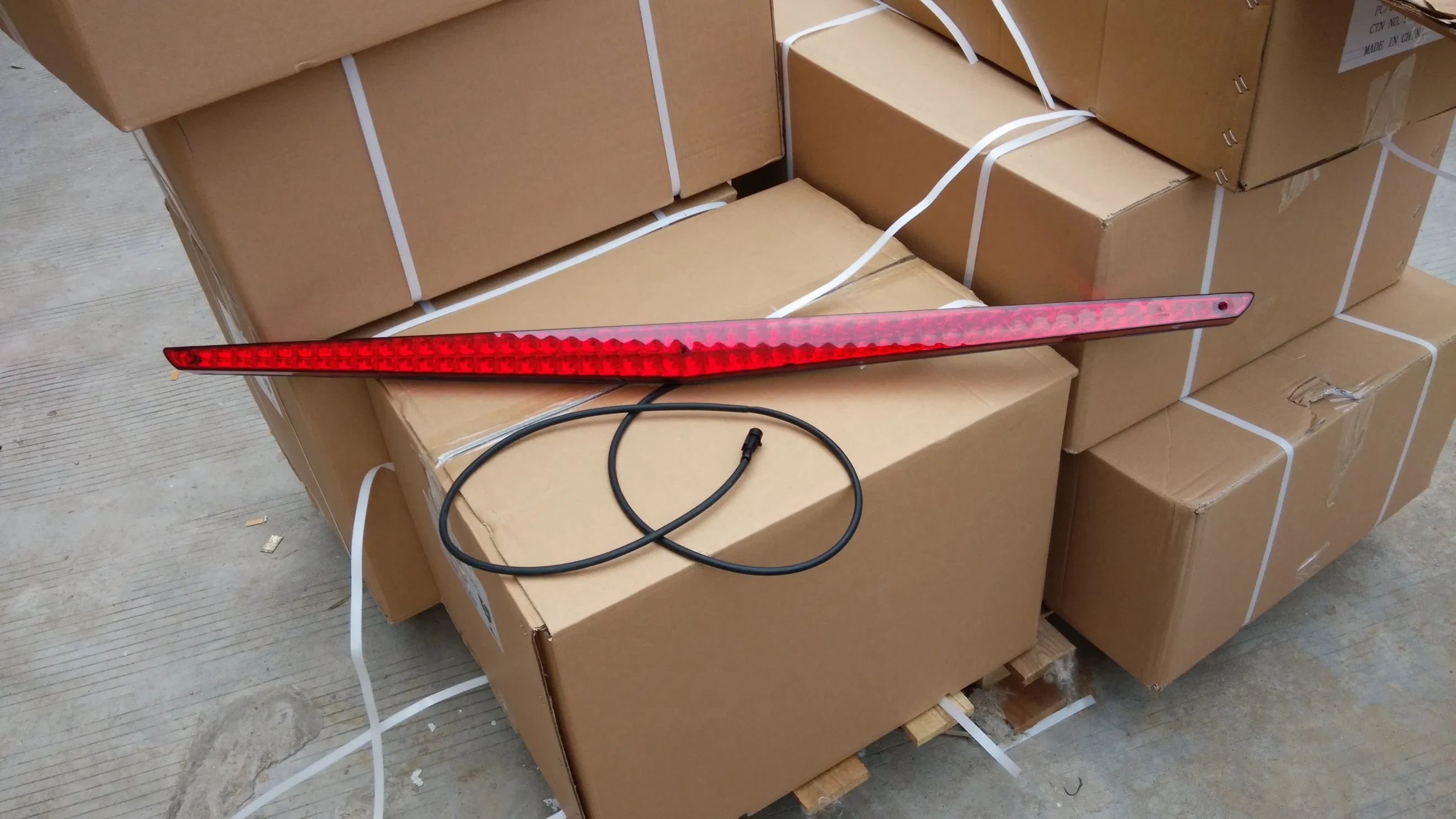 Задний стоп-сигнал LED для автобусов Marcopolo HC-B-9015