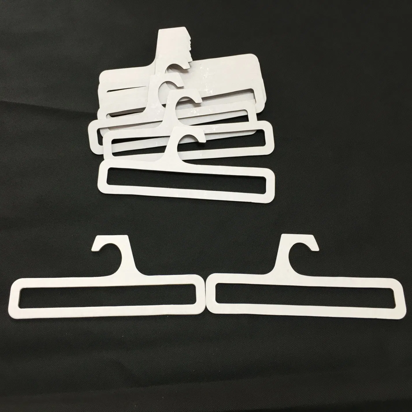 China Custom Logo Printed Brown Gray White Ecofriendly Recylced Cardboard Paper Sweaters Shirts Underwears Trousers Clothes Clothing Shop Display Hanger