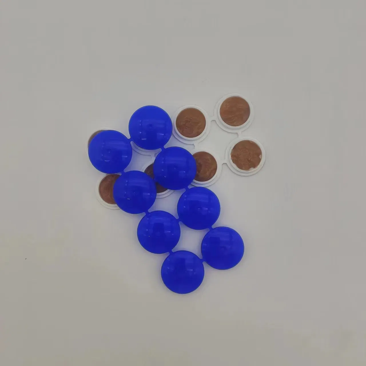 Factory Wholesale Large Quantities of Plastic Products Small Black Room Cockroach Medicine Small Black Box