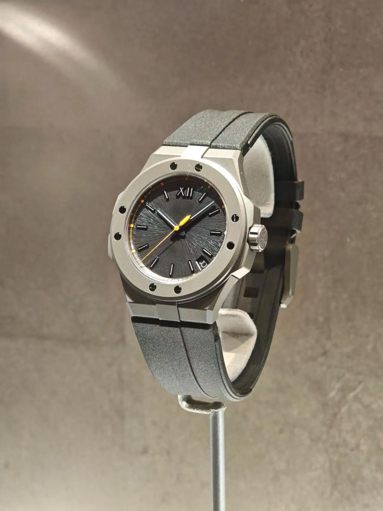 Wholesale Designer Automatic High Quality 1: 1 Men Women Gift Best Women Swiss Movement Wrist Watch