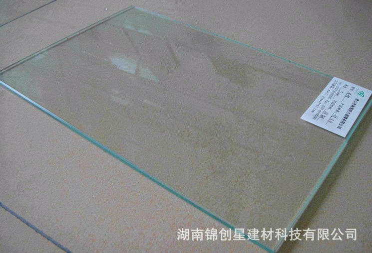 Customized 6mm 8mm 1omm 12mm Clear Float Tempered Glass for Building Staircase Greenhouse Bathroom