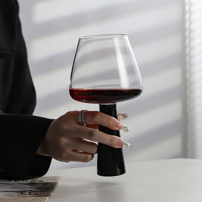 Hot-Selling Black Stemware Handmade Goblet Vintage Luxury Wine Glasses Bar Glassware