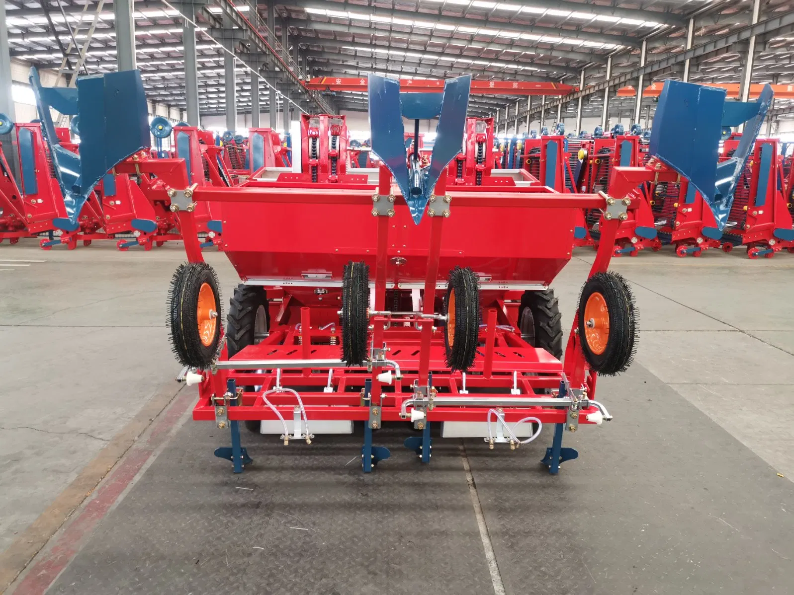 Картофелесажалка 4-рядная навесная автоматическая