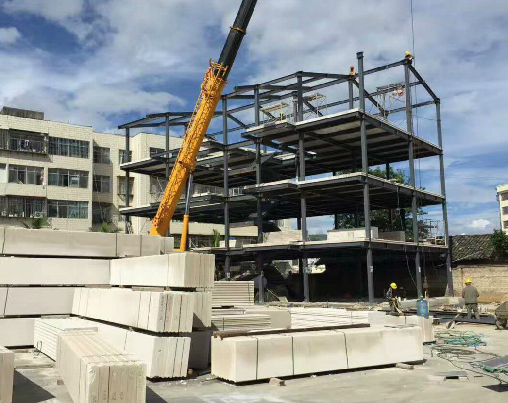 Strong High Rise Steel Building Steel Frame Villa with Cement Board