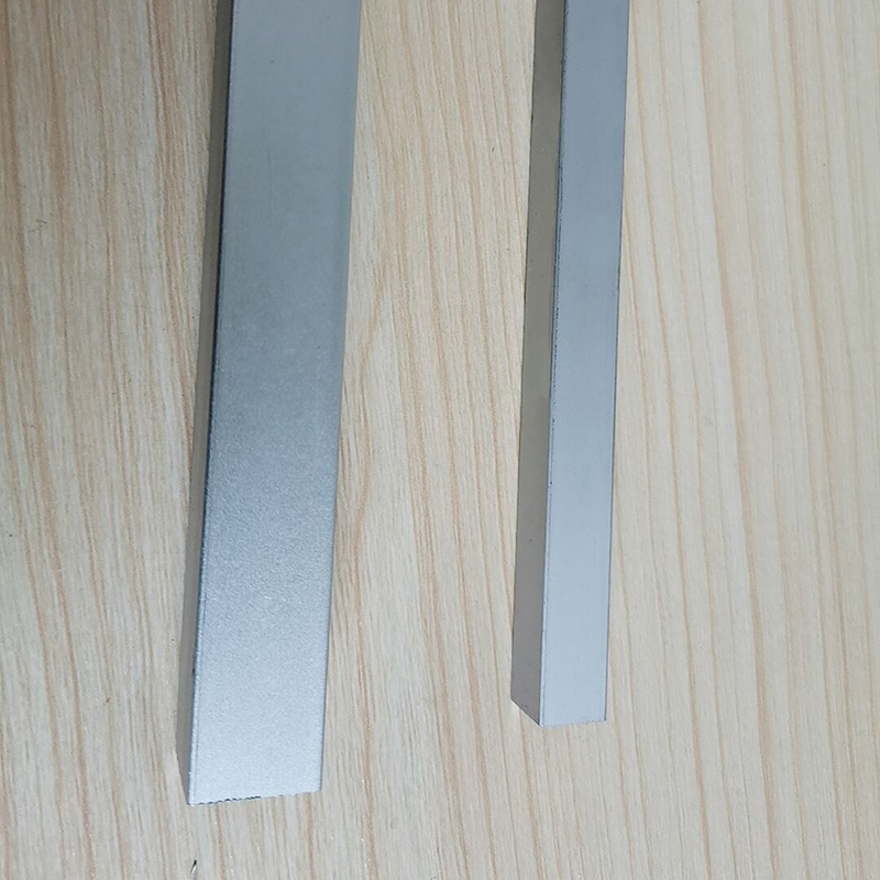 China Micro-Channel Aluminium/ Aluminum Flat Tube