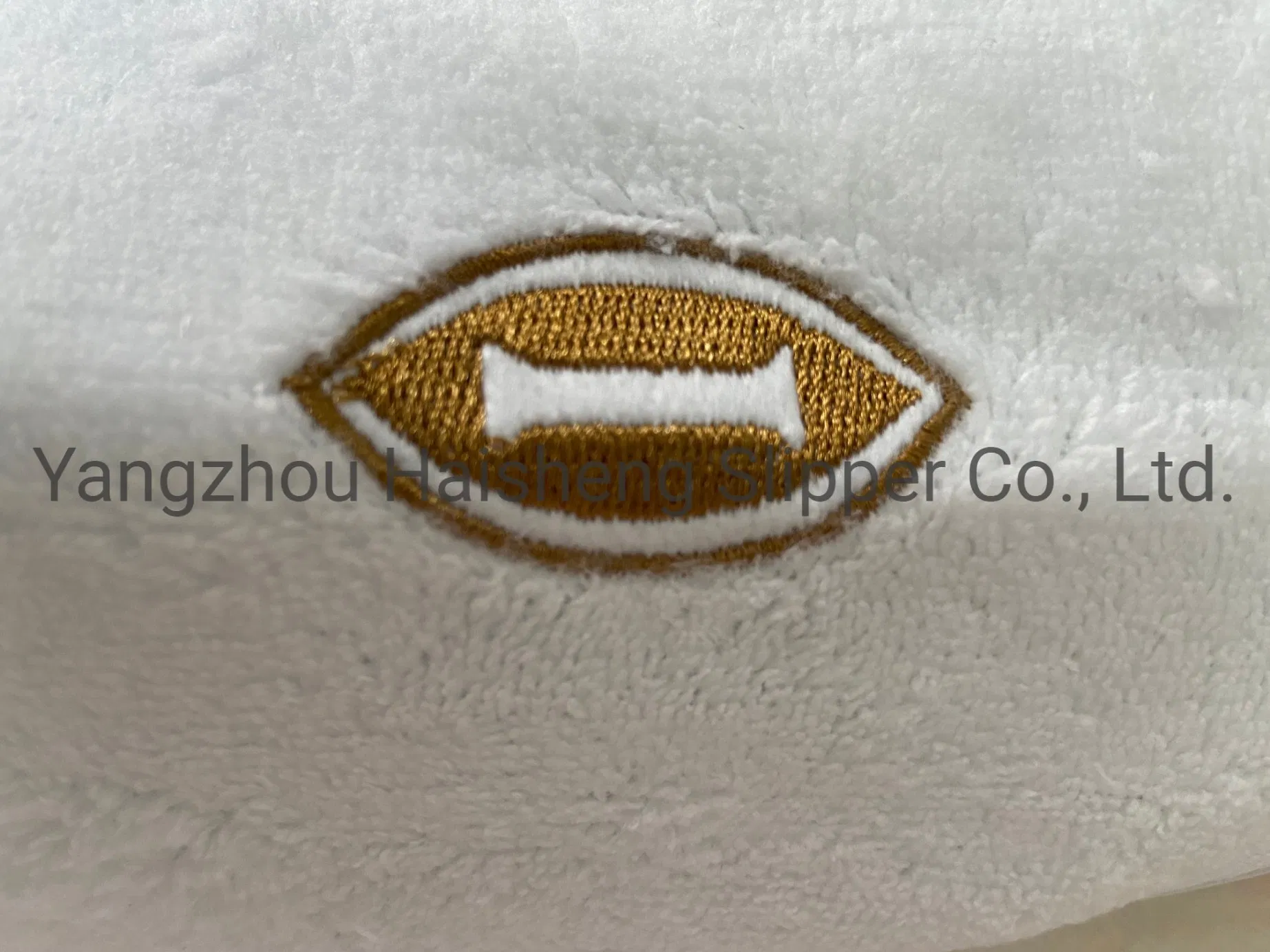 Factory Price Custom 4 Season 100% Cotton Disposable Hotel White Fleece Slippers