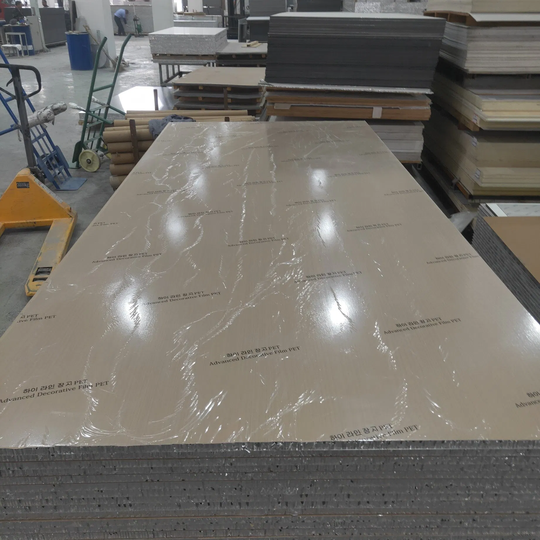 Алюминиевая мебельная панель сотового типа для шкафов