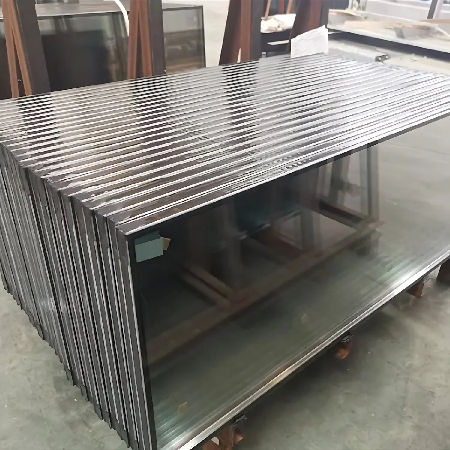 High Performance Multi Layer Insulation Glass That Provides Excellent Thermal and Acoustic Insulation for Long Term Use