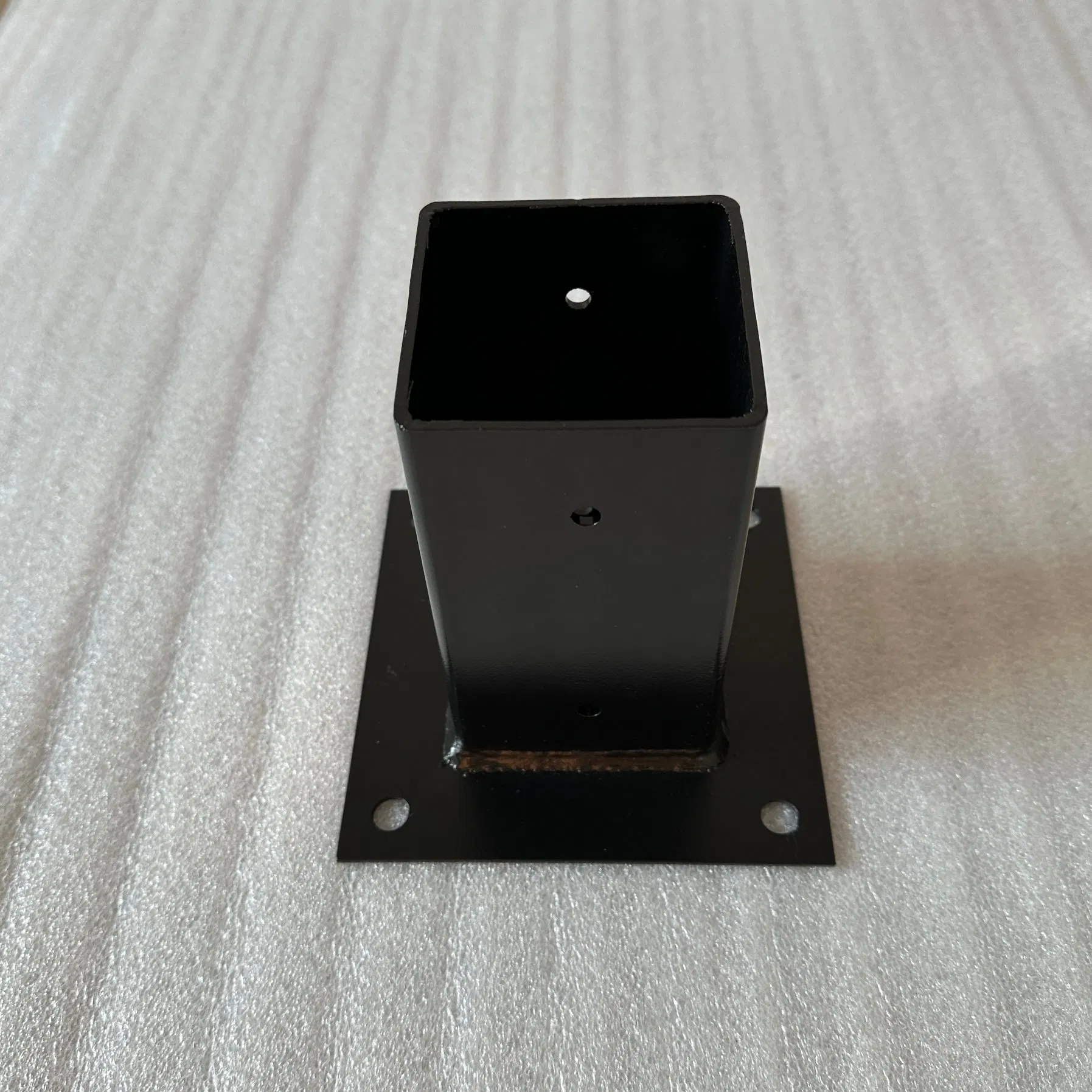 Black Powder Coating Grid Pergola Bracket Posts for Column Standing