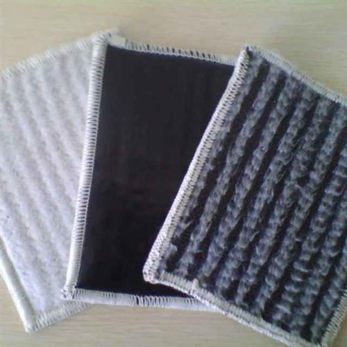 6000GSM Bentonite Geosynthetic Clay Liner (GCL) for Landfill Project