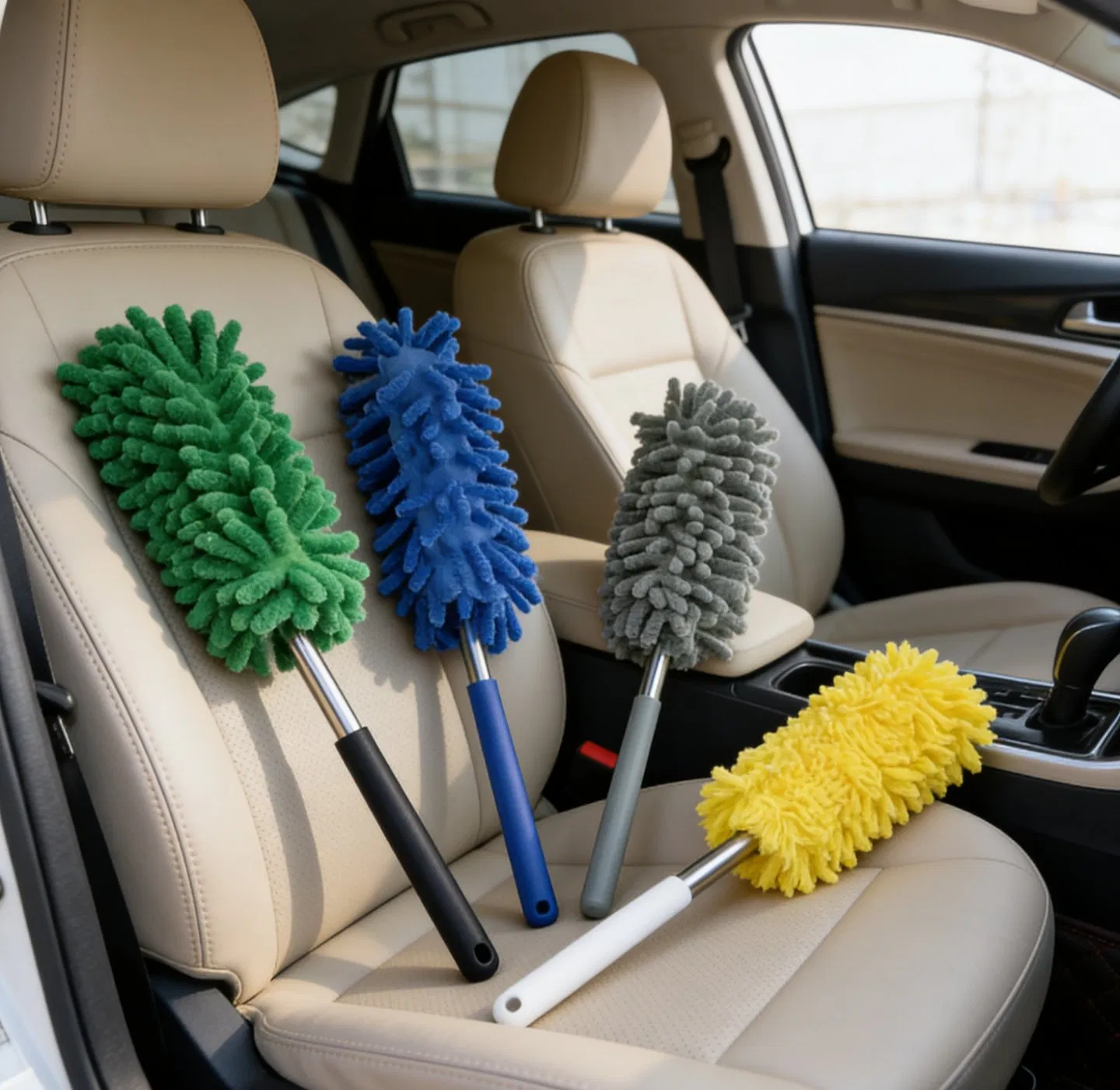 Bulk Purchase Extendable Dust Cleaner Factory Direct Microfiber Duster for Resellers