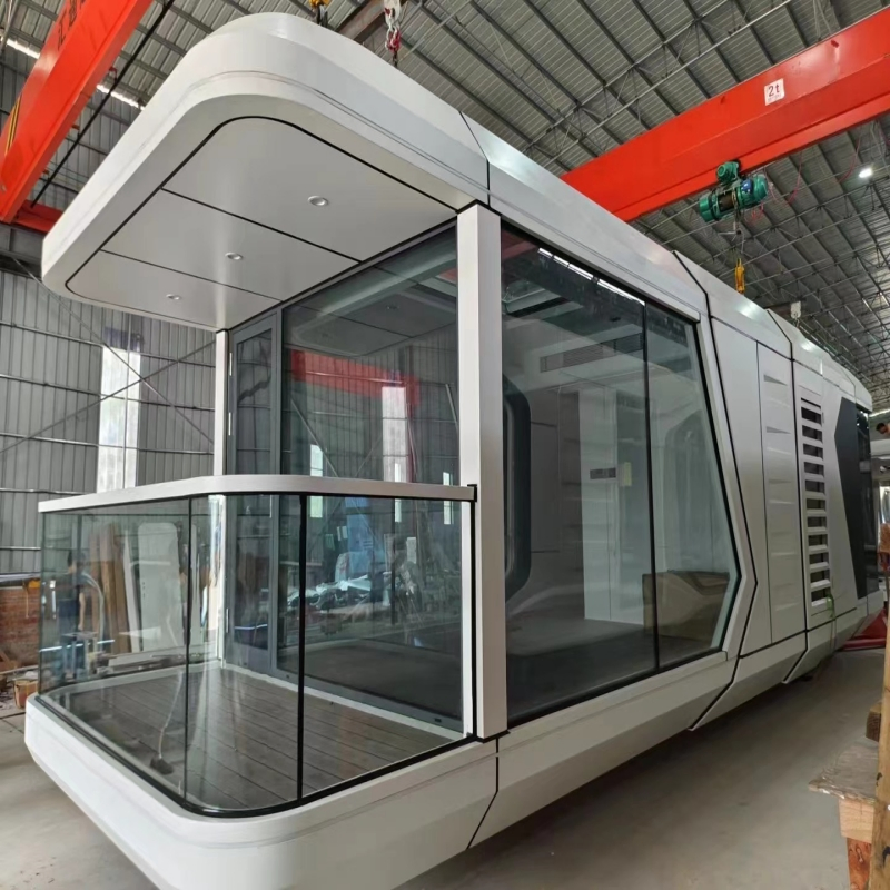 Space Capsule Mobile Hotel Prefabricated Modular Container House with Kitchen Bathroom