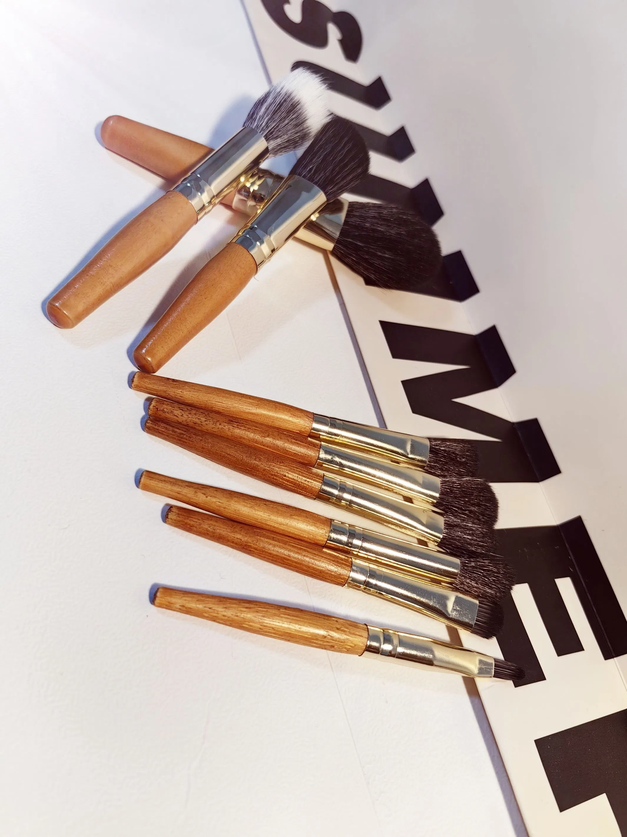 Mini Makeup Brush Eco-Friendly Brush Hair Nature Wood Handle