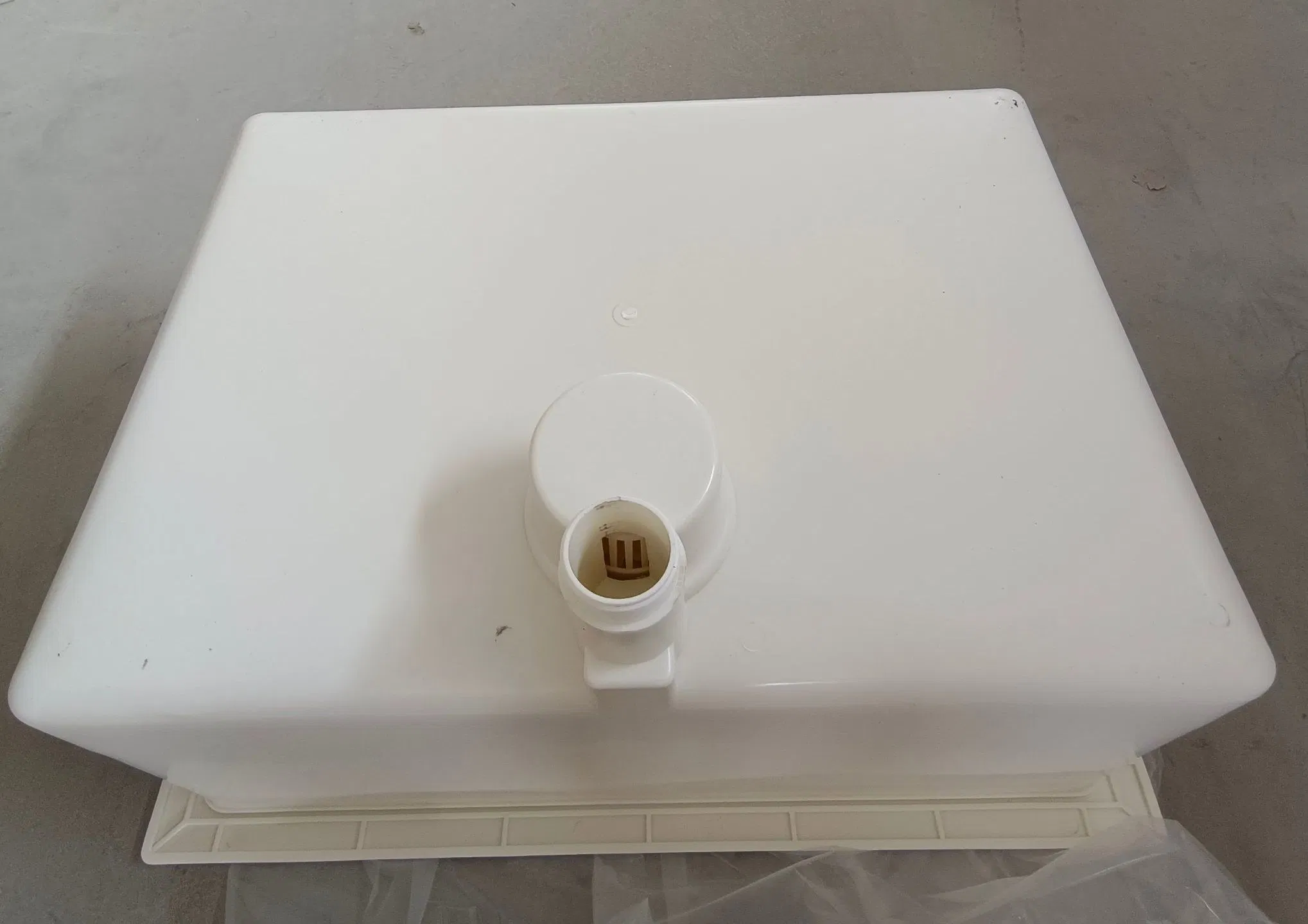 Compact PP Sink with Innovative Anti-Overflow and Odor Control
