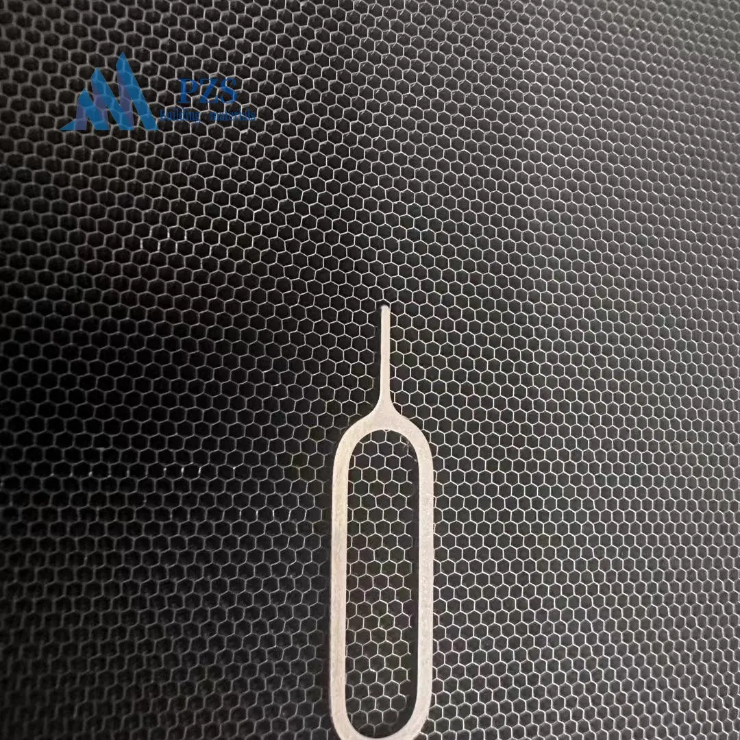 Premium Ultra-Macro Aluminum Honeycomb Core - Original Aluminum Color