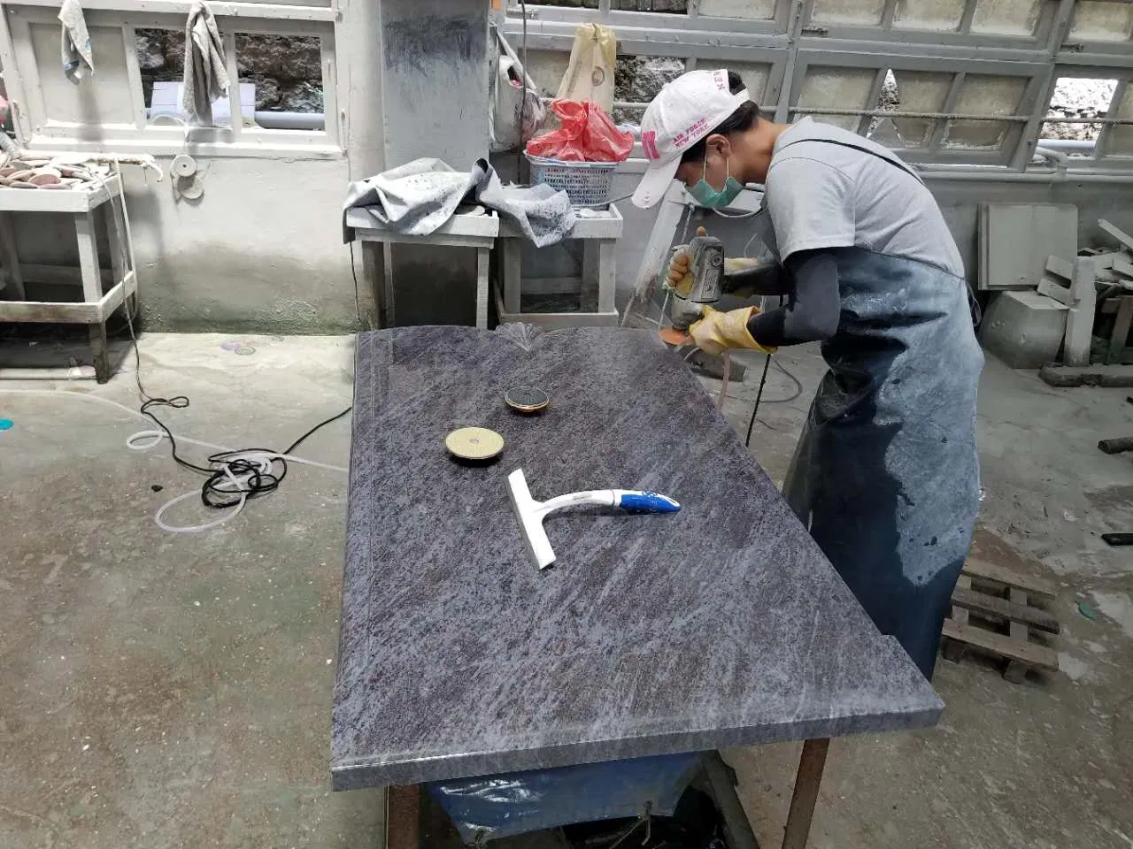 Black Granite Tombstone for Europe Styles -QS