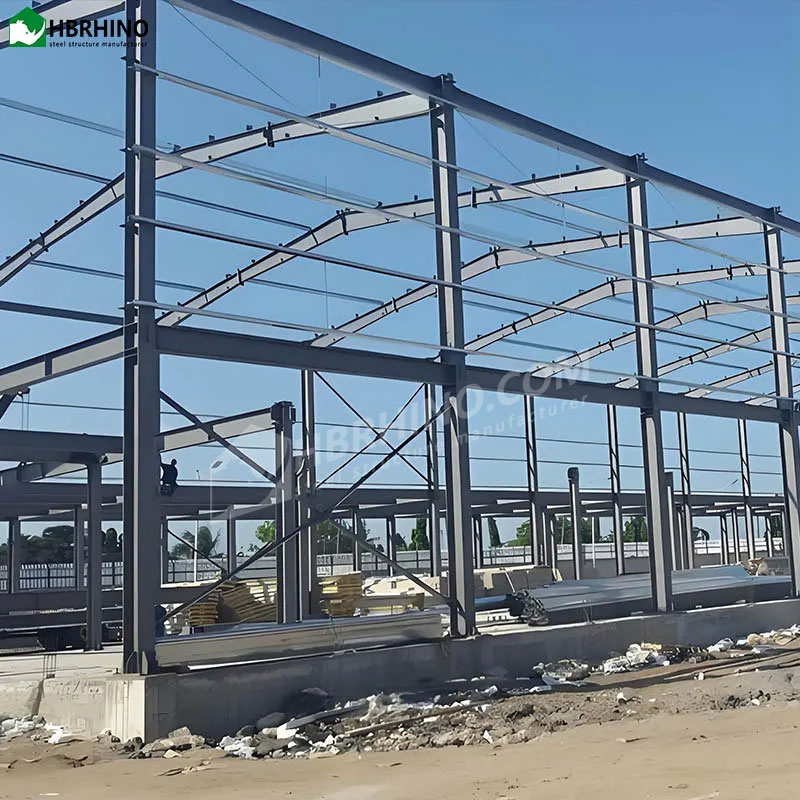 Prefabricated/Prefab Storage/Workshop/Hangar/Garage/Shed Steel Material Design Light Bonded Sandwich Pane Metal Framel Sheet Structure Building Warehouse