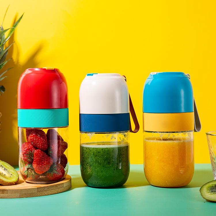 Electric Rechargeable USB BPA Free Portable Smoothie Maker Fruit Juicer 300ml