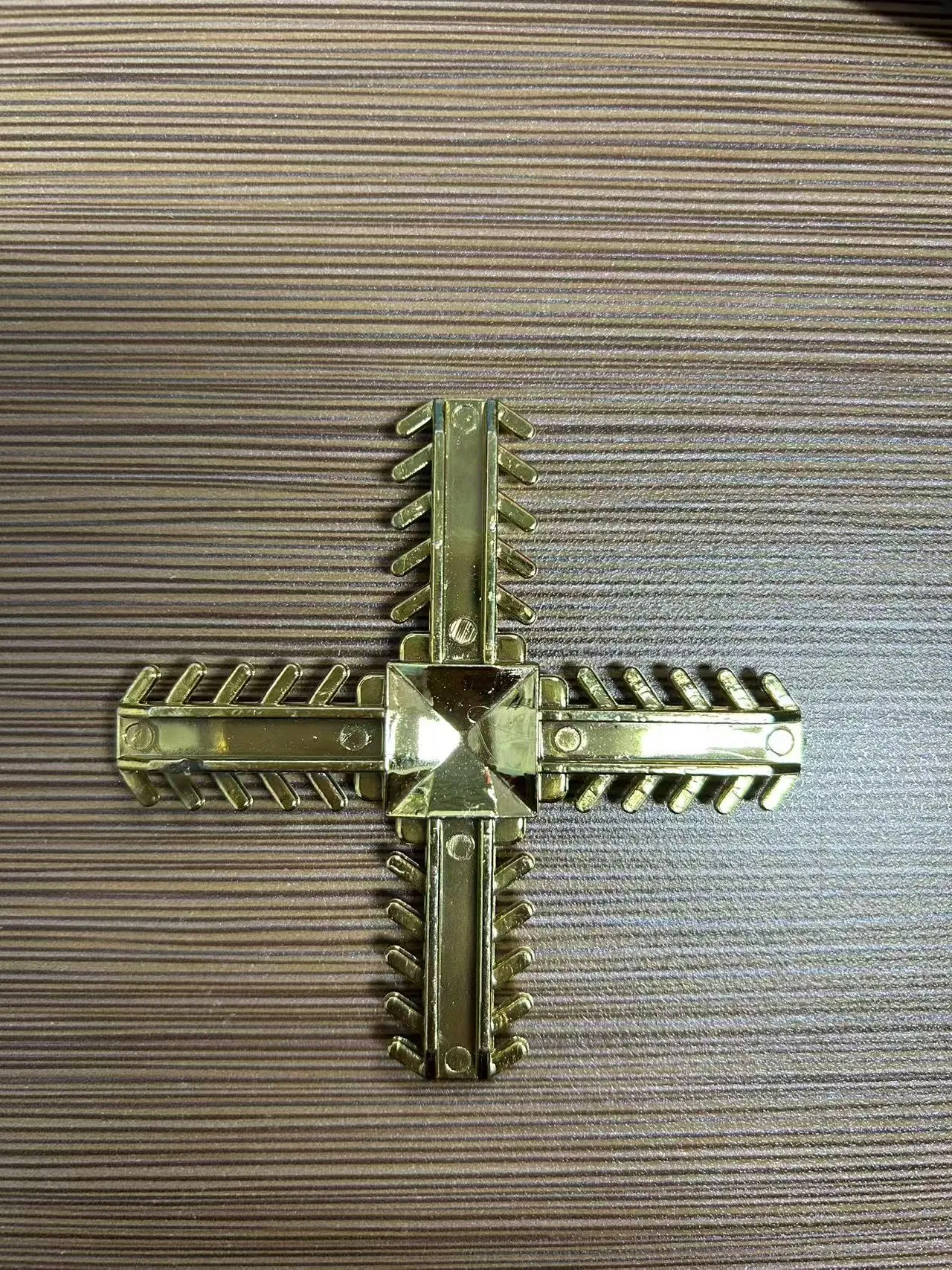 Insulating Glass Featuring Georgian Bar - Gh Trademark, Plastic From Jinan