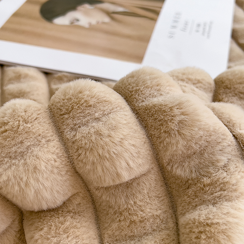 Thickened Winter Milk Fleece Blanket Warm Coral Fleece Baby Blanket